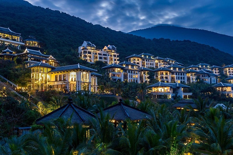 View nội khu dự án InterContinental Danang Sun Peninsula Resort