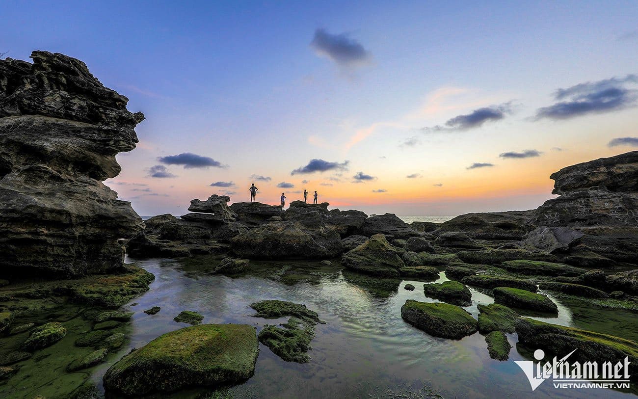 Để ngắm hoàng hôn trên biển, hiếm có nơi nào có thể chọn lựa thoải mái như ở đảo Phú Quốc.