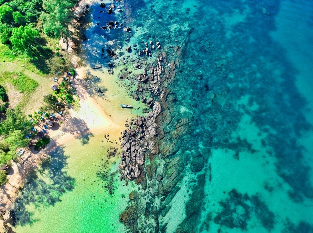 hinh-leading-bai-ong-lang-phu-quoc Bãi Ông Lang Phú Quốc: Nơi biển và đá hát khúc tình ca biển khơi