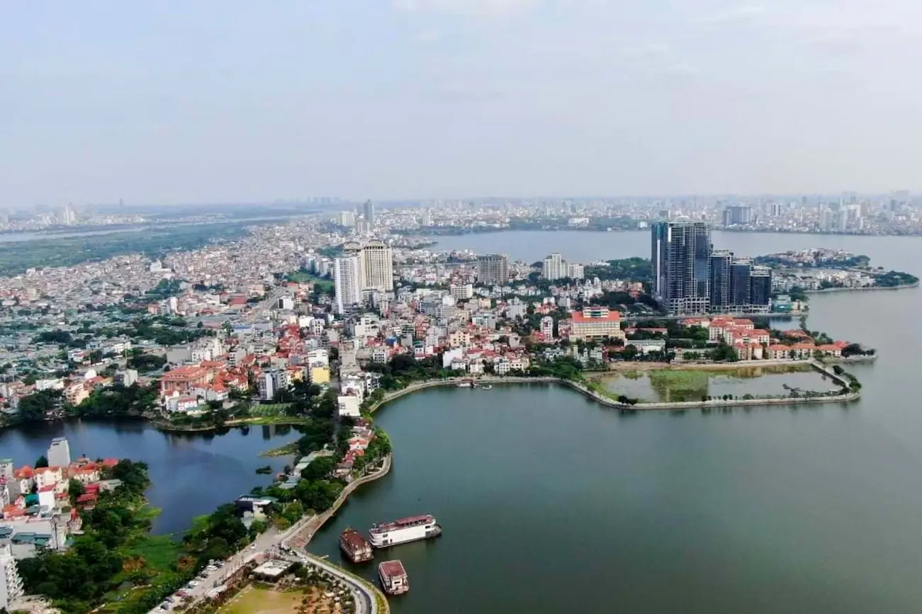 Một góc khu vực bán đảo Quảng An, Tây Hồ, vị trí dự kiến xây dựng nhà hát Ngọc Trai gần 13.000 tỷ đồng.