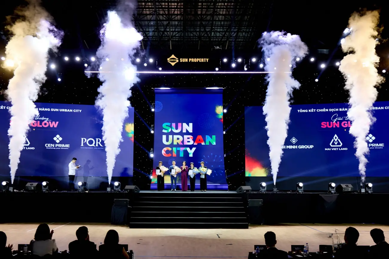 Toàn cảnh sự kiện