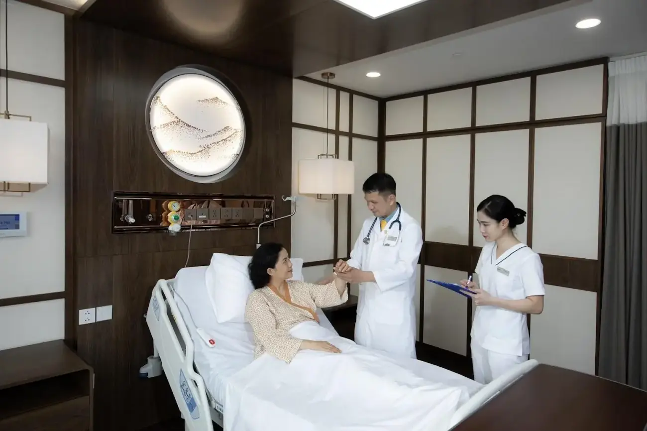 Dịch vụ chăm sóc y tế chuyên sâu tại Sun Family Clinic đáp ứng nhu cầu của mọi cư dân. Ảnh: Sun Property