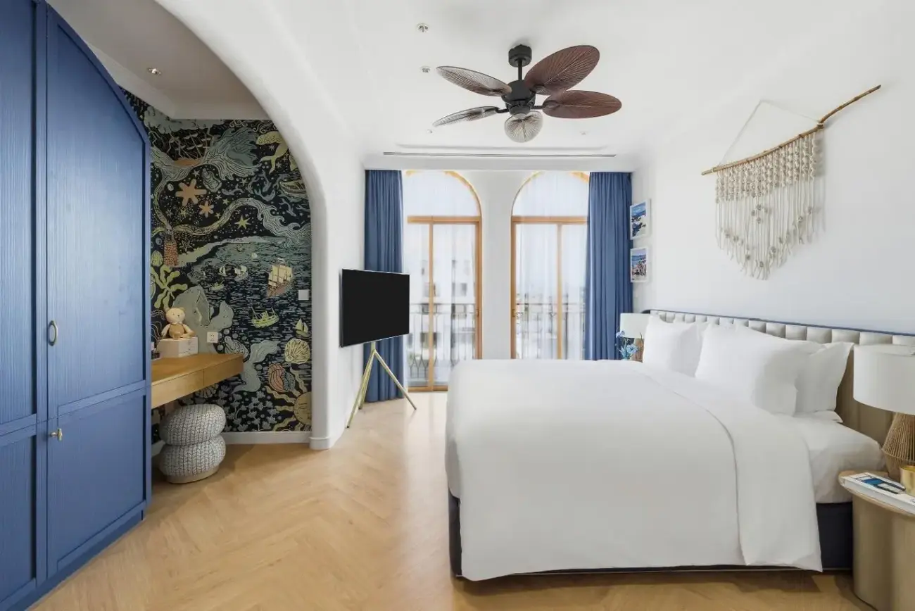 Không gian bên trong biệt thự Casa được thiết kế hài hòa, thanh lịch và hiện đại. Ảnh: Minh Khánh