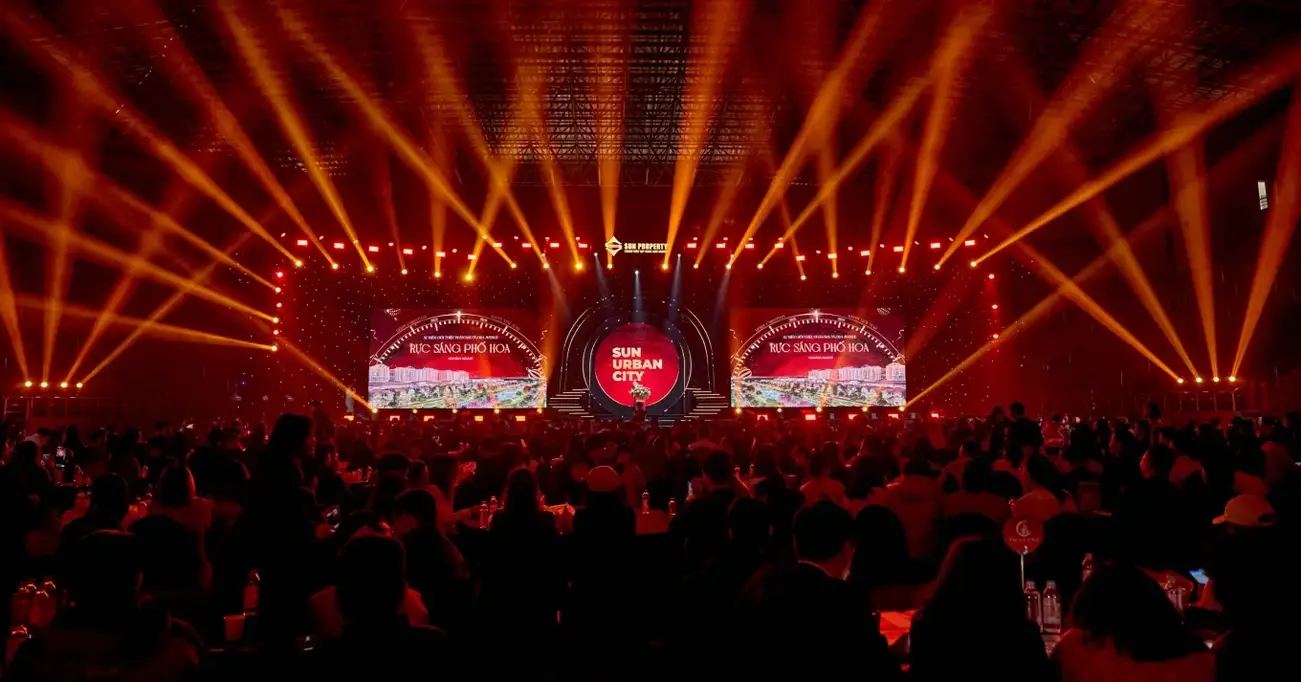 Không khí sôi động tại sự kiện mở bán phân khu trung tâm Sun Urban City. Ảnh: Minh Khánh