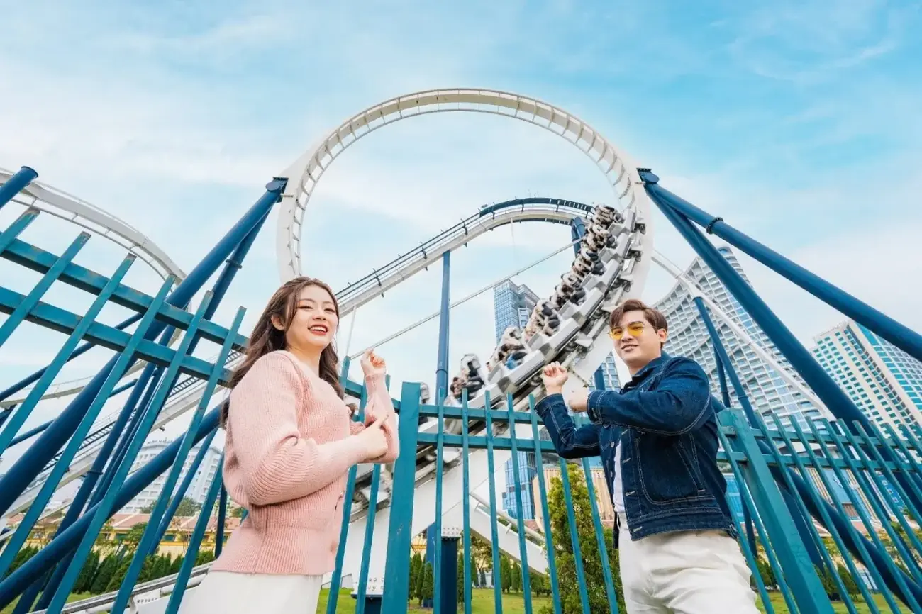 Du khách trải nghiệm các hoạt động vui chơi tại Sun World Ha Long, một điểm đến thu hút ở Bãi Cháy. Ảnh: Ánh Dương
