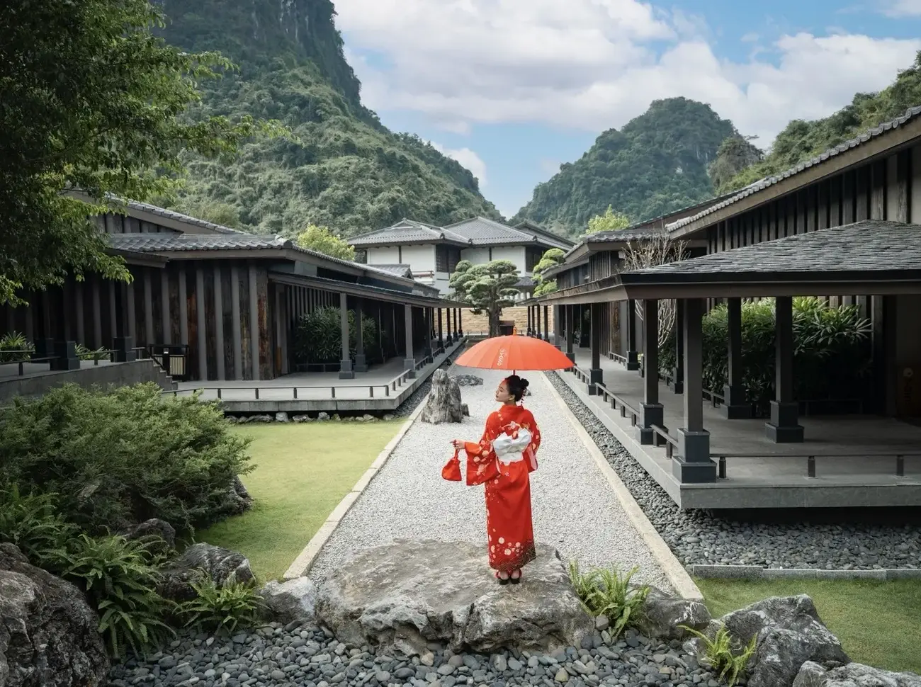 Khung cảnh yên bình và kiến trúc Nhật Bản tại Hilton Quang Hanh Onsen Resort. Ảnh: Sun Group.